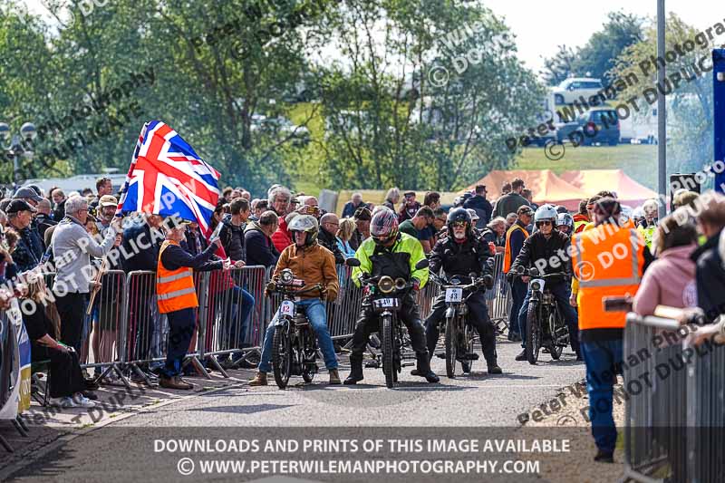 Vintage motorcycle club;eventdigitalimages;no limits trackdays;peter wileman photography;vintage motocycles;vmcc banbury run photographs